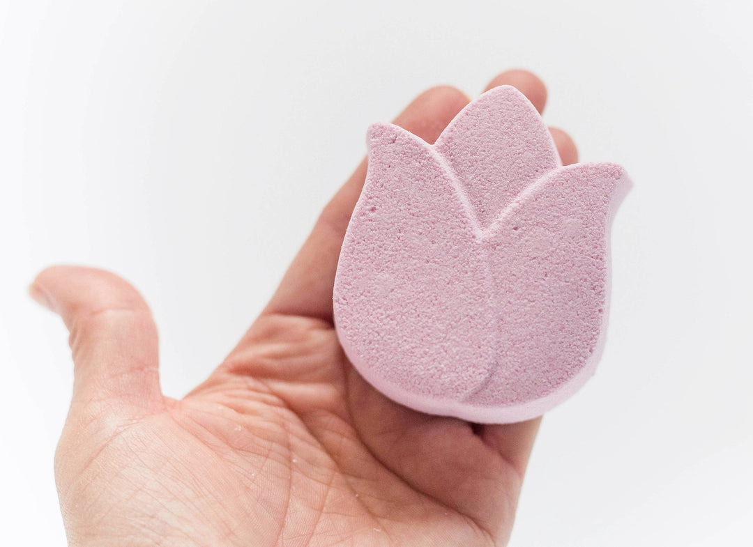 Large Tulip Bath Bomb