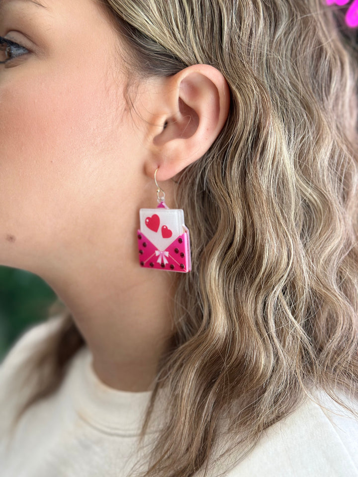 Love Letter Earrings - Pink