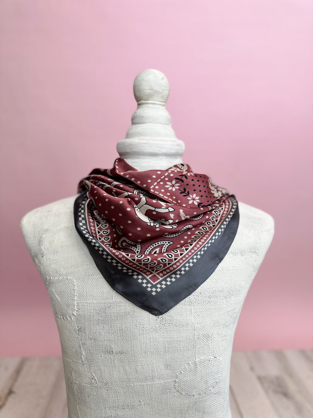 Fashion Scarf - Mauve &amp; Grey Paisley
