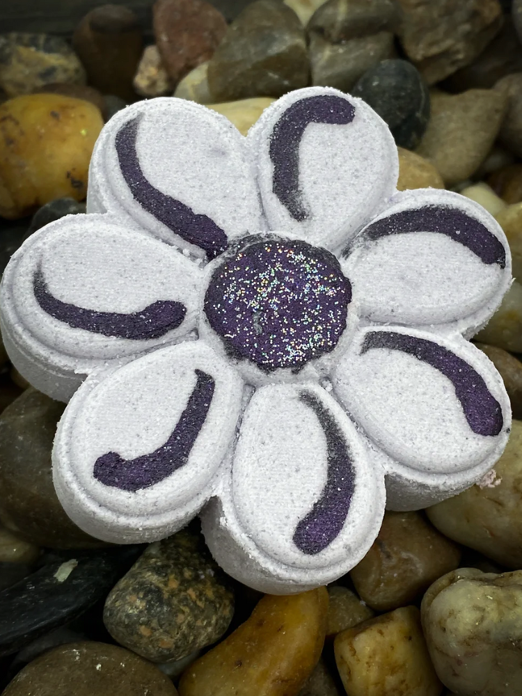 Solid Rock Bath Bomb - Blackberry Wine