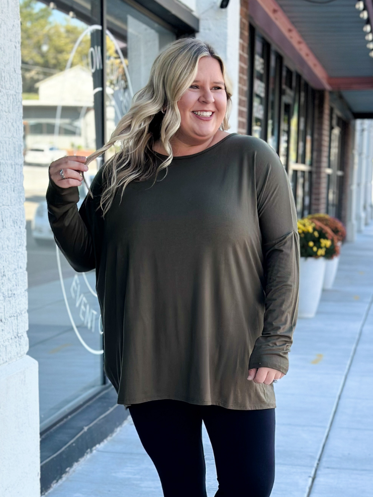 The Lisa Long Sleeve Piko Top - Olive