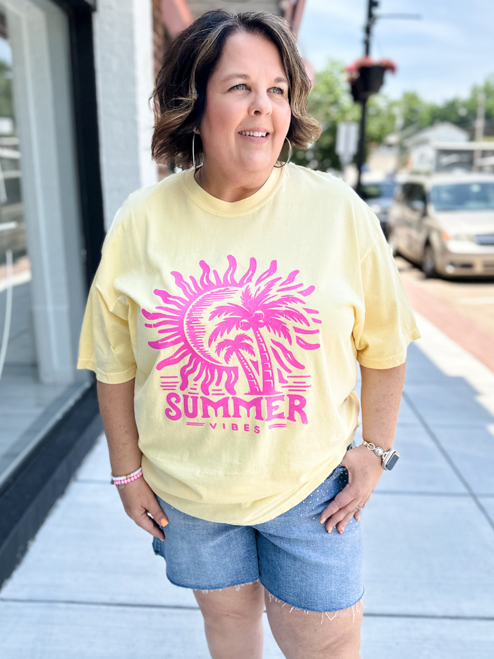 Summer Vibe Tee