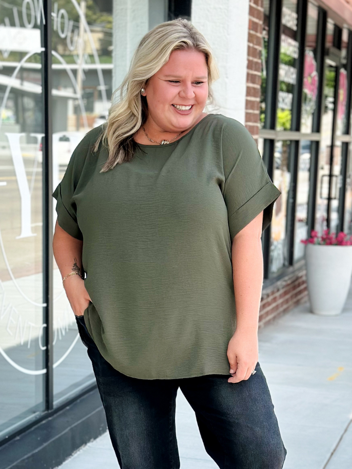 The Mollie Basic Top - Olive