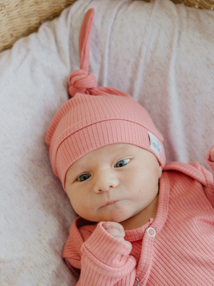 Copper Pearl Top Knot Hat - Rosewood