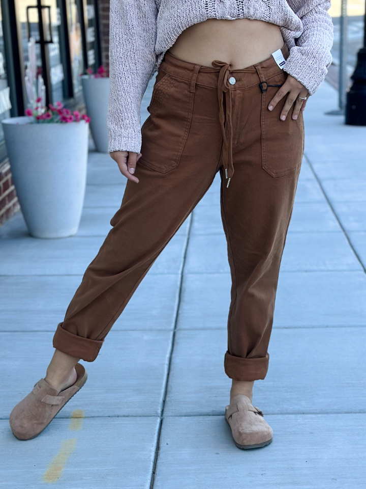 The Kai Jean Jogger - Camel