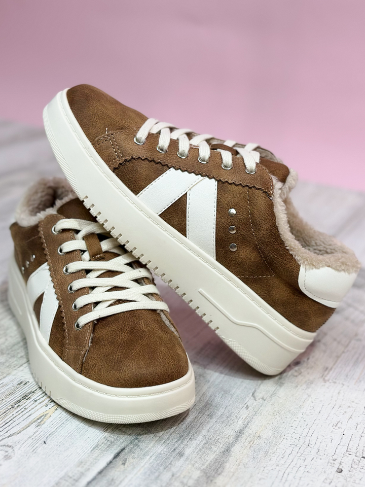 Tailgate Sneaker - Tan