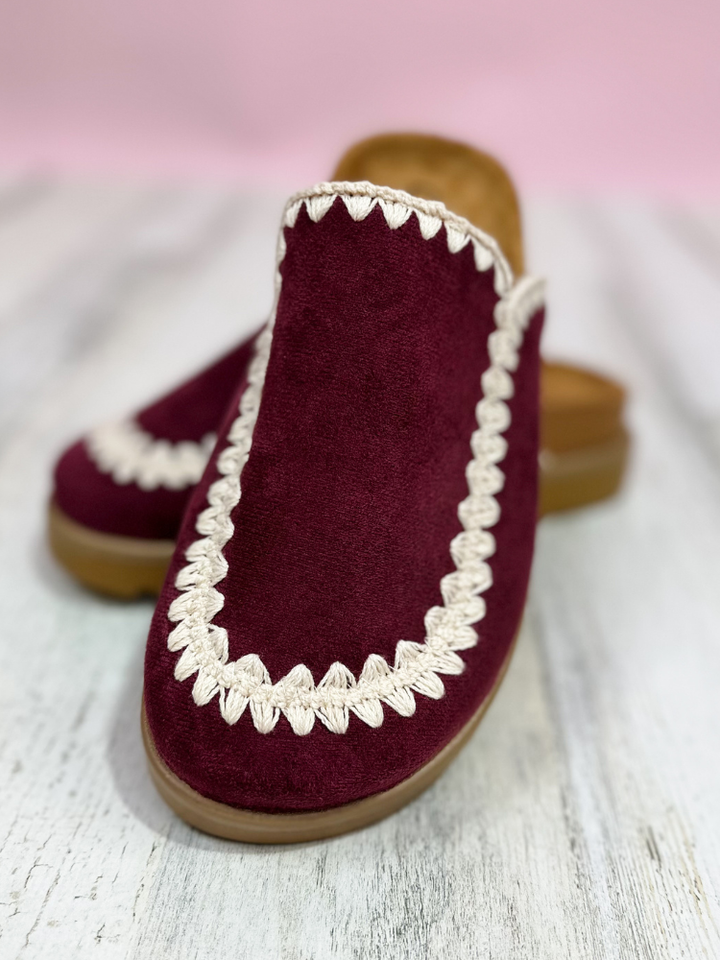 The Margret Crochet Moccasin - Maroon