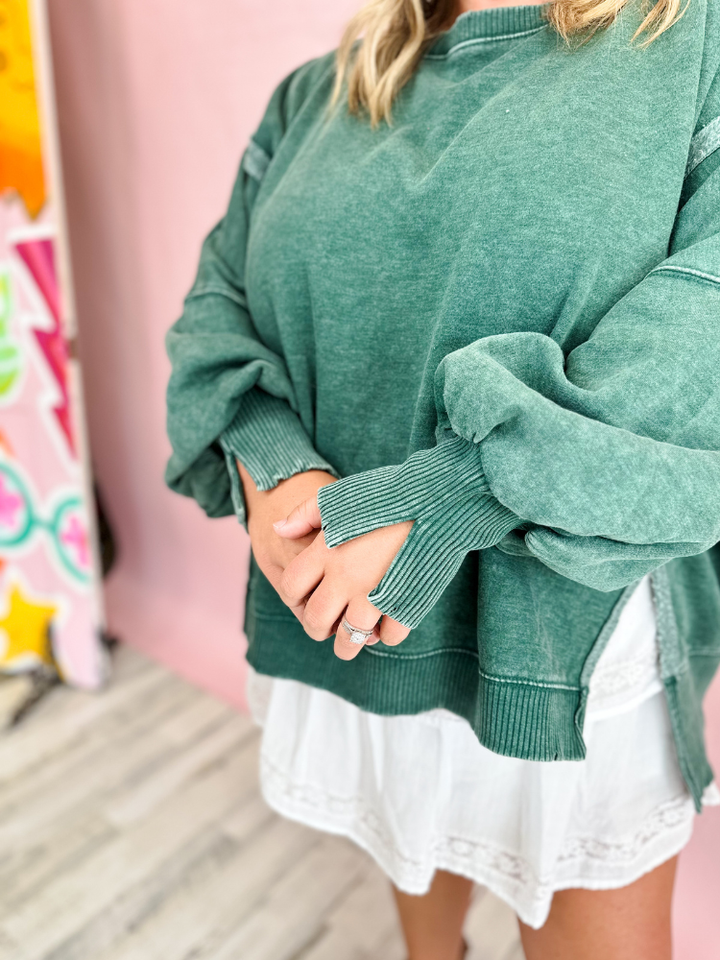 The Layla Sweatshirt - Dark Green