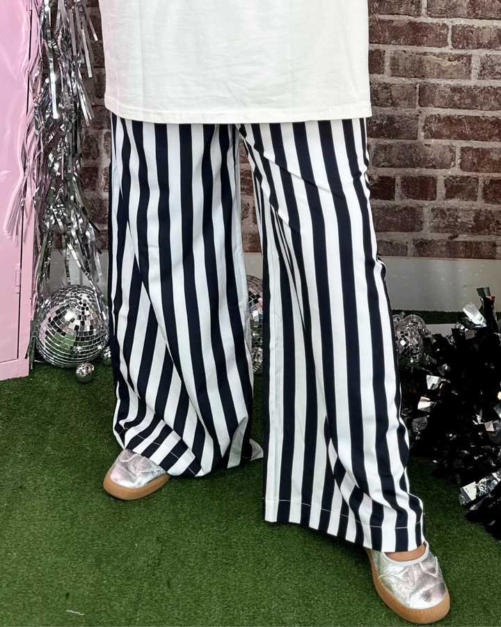 The Mona Striped Wide Leg Pant - Black
