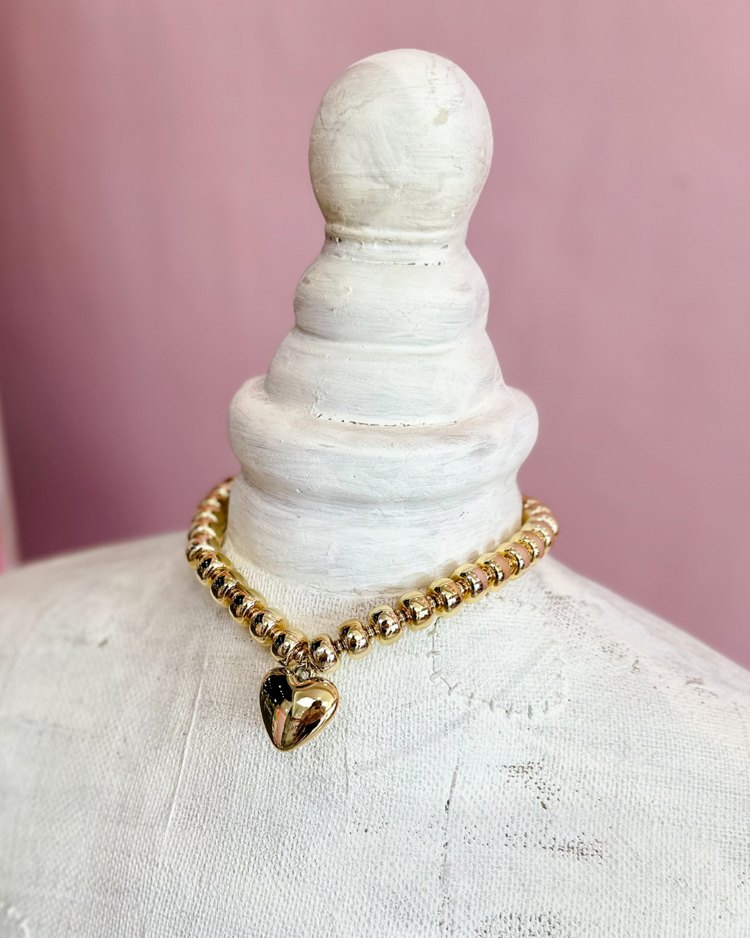 Gold Heart Resin Beaded Necklace - Gold